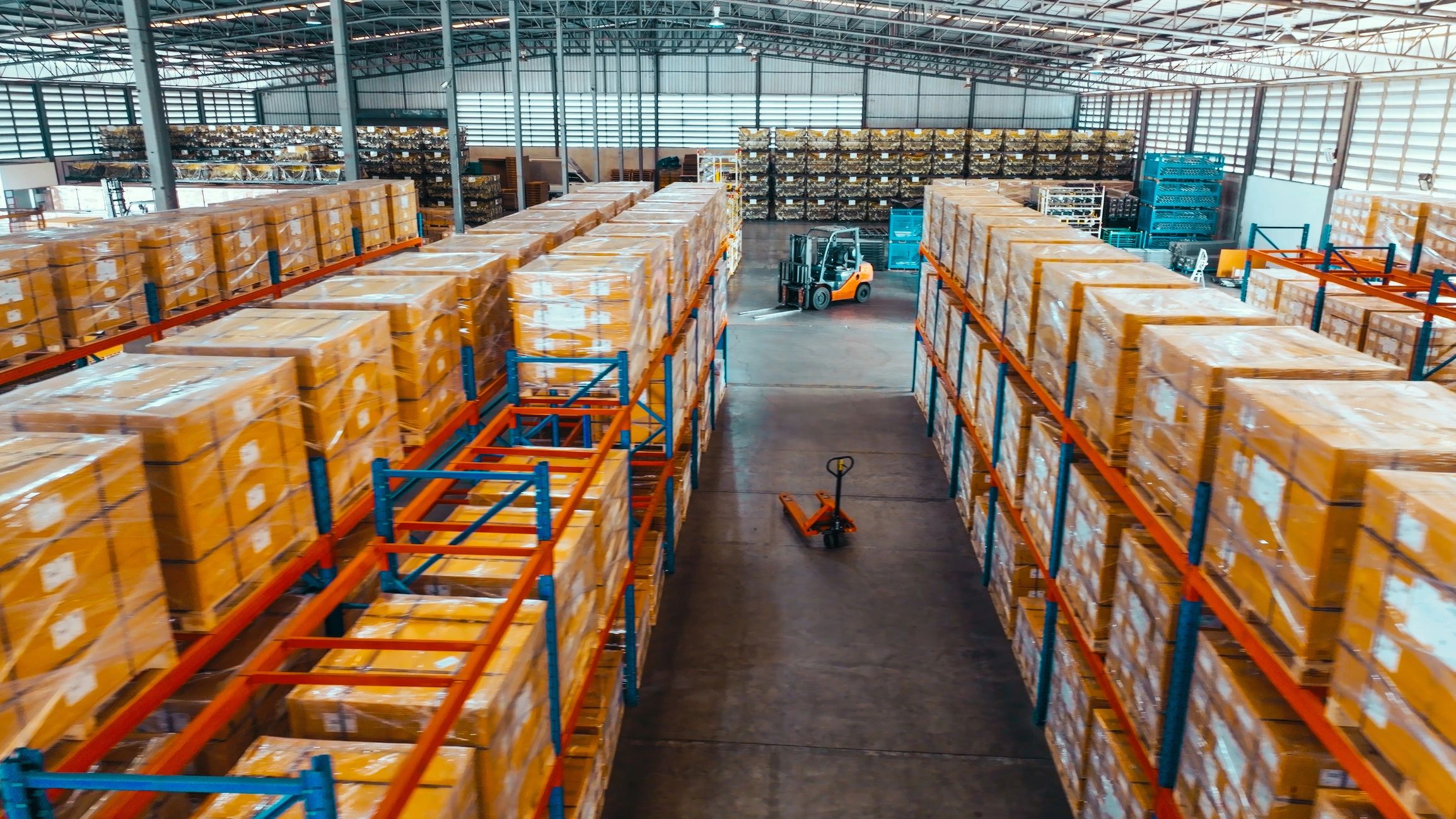 Warehouse logistics and export-ready packaging